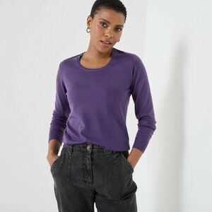 Egyszínű, kerek nyakú pulóver kép