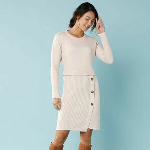 Kötött ruha, hüvelyes hatással, kisebb alakra kép