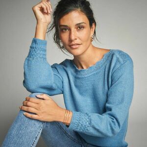 Csónaknyakú pulóver kép