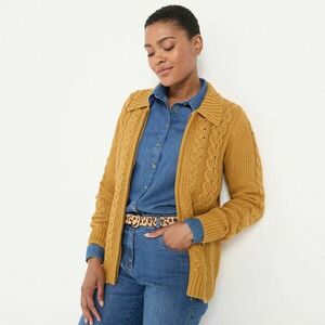 Cipzáras pulóver fonott mintával kép