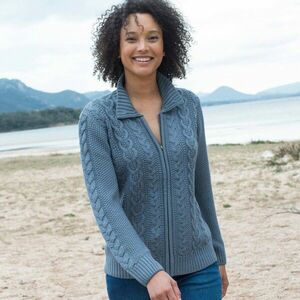 Cipzáras pulóver fonott mintával kép