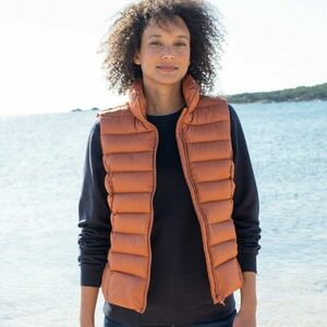 Vízálló, steppelt, cipzáras mellény kép