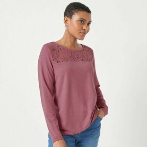 Kerek nyakú, hosszú ujjú és csipkés póló kép