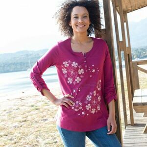 Tunika gombos nyakkivágással és mintával kép