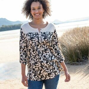 Tunika gombos patenttal és mintával kép