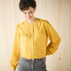 Hosszú ujjú blúz, egyszínű, horgolt részletekkel kép