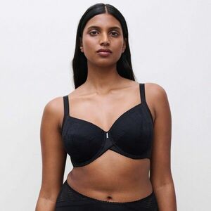 Chantelle Easy Support csipkemelltartó merevítővel kép