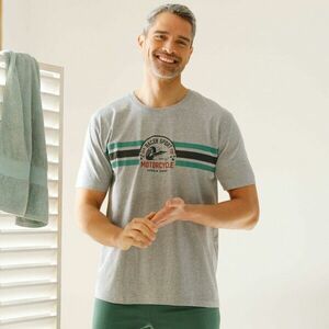 Pizsama felső csíkokkal a mellkason és rövid ujjakkal kép