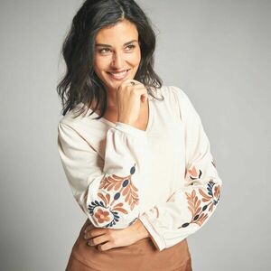 Hímzett hosszú ujjú póló kép