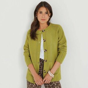 Gombos pulóver műanyag mintával kötve kép