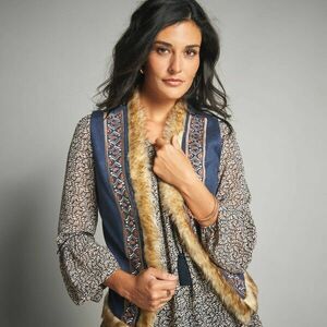 Hímzett velúr mellény kép