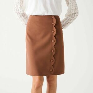 Dekoratív gombos szoknyák kép