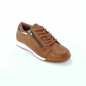 Alacsony szárú, fűzős tornacipők kép