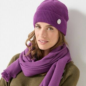 Kalap díszes bizsu gombbal kép