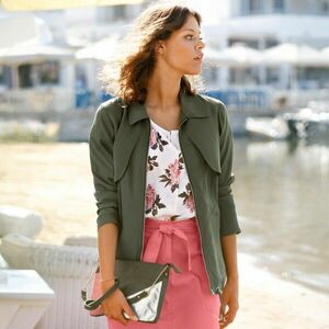 Cipzáras kabát kép