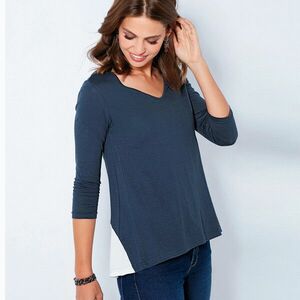 Póló kontrasztbetéttel és masnival kép