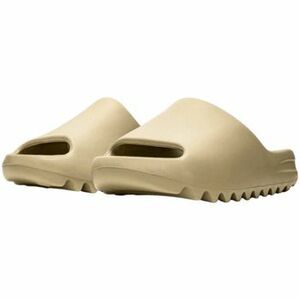 strandpapucsok Yeezy Slide Pure (Restock Pair) kép