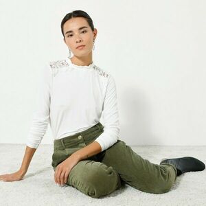 Csipkés, fodros póló kép