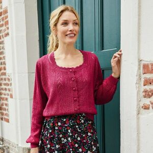 Szögletes nyakú, mohair touch csipkés, gombolható pulóver kép