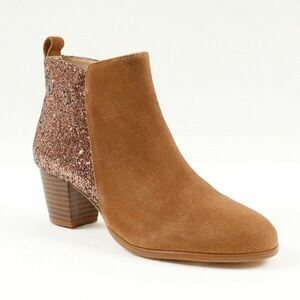 Boka bőrcsizma bokacsizmával kép