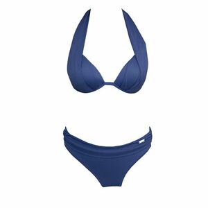 Háromszög alakú fürdőruha kép