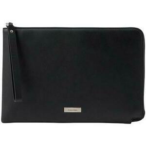 Kistáskák Calvin Klein Jeans PLAQUE POUCH W/ WRISTLET LV04D1110G kép
