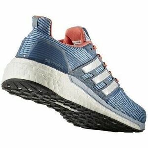 Rövid szárú edzőcipők adidas Supernova kép