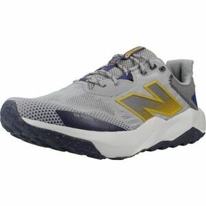 Rövid szárú edzőcipők New Balance MTNTR CG6 kép