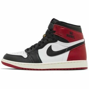 Magas szárú edzőcipők Nike 1 Retro High OG Black Toe Reimagined kép