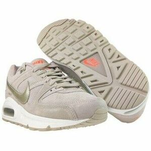 Rövid szárú edzőcipők Nike Air Max Command Prm kép