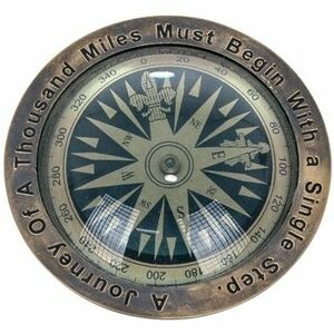 Szobrok, figurák Signes Grimalt Iránytű kép