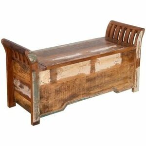 Kisasztalok Signes Grimalt Bank kép