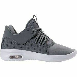 Rövid szárú edzőcipők Nike Air Jordan kép