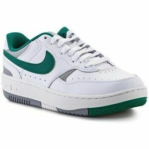 Rövid szárú edzőcipők Nike Gamma Force kép