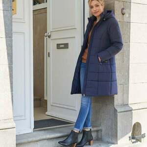 Steppelt kabát övvel és cipzárral, hosszú kép