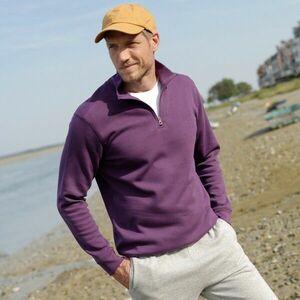 kapucnis pulcsi kép