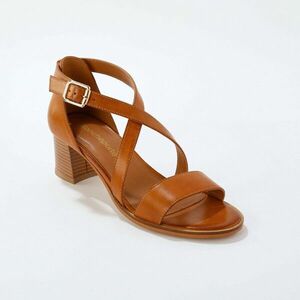 Bőr sarkú szandál kép