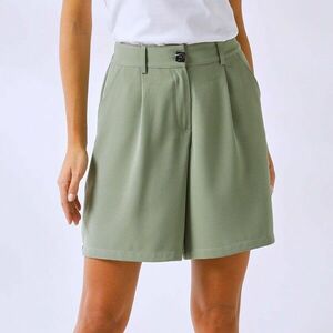 Áradó széles rövidnadrág kép