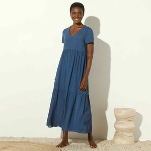 Crepon monokróm midi ruha V-nyakkal kép