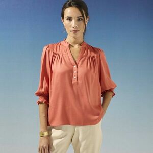 Egyszínű blúz könyökhosszú ujjakkal kép