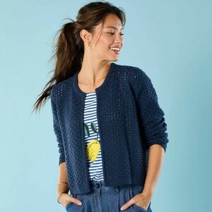 Rövid kardigán mintával, kisebb testalkatúak számára kép