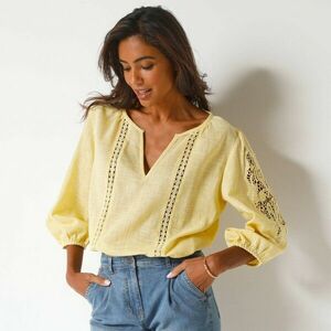 Egyszínű blúz makramé és áttört hímzéssel kép