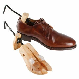 Fa cipőfeszítő férfi cipőkhöz kép