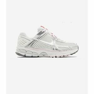 Rövid szárú edzőcipők Nike Zoom Vomero 5 520 Pack White Pink (Women's) kép