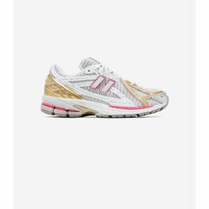 Rövid szárú edzőcipők New Balance 1906R Silver Dragon Berry Gold kép
