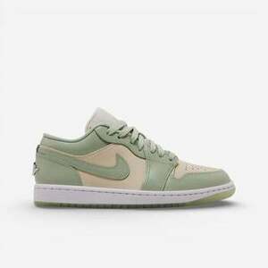 Rövid szárú edzőcipők Nike Jordan Brand Air Jordan 1 Low Wmns "Seafoam Sail" kép