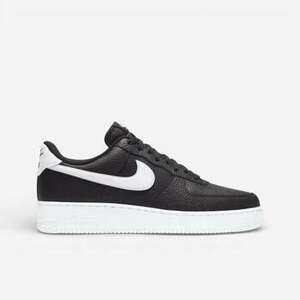 Rövid szárú edzőcipők Nike Air Force 1 Low '07 Black White Pebbled Leather kép