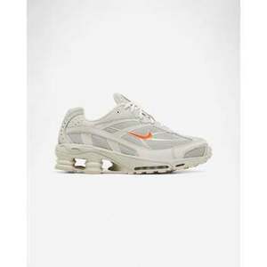 Rövid szárú edzőcipők Nike Shox Ride 2 Light Bone Turf Orange kép