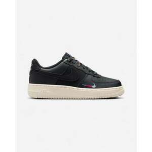 Rövid szárú edzőcipők Nike Air Force 1 Lv8 (GS) "Black Saturn Gold" kép