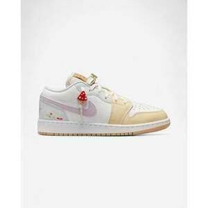 Rövid szárú edzőcipők Nike Jordan 1 Low Mushroom (GS) kép